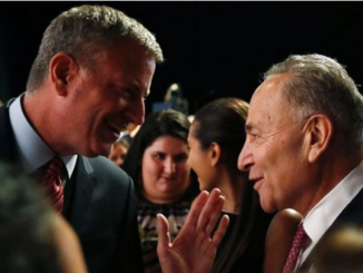 Sen. Chuck Schumer and Mayor Bill de Blasio called for a military parade in 2014. (Reuters)